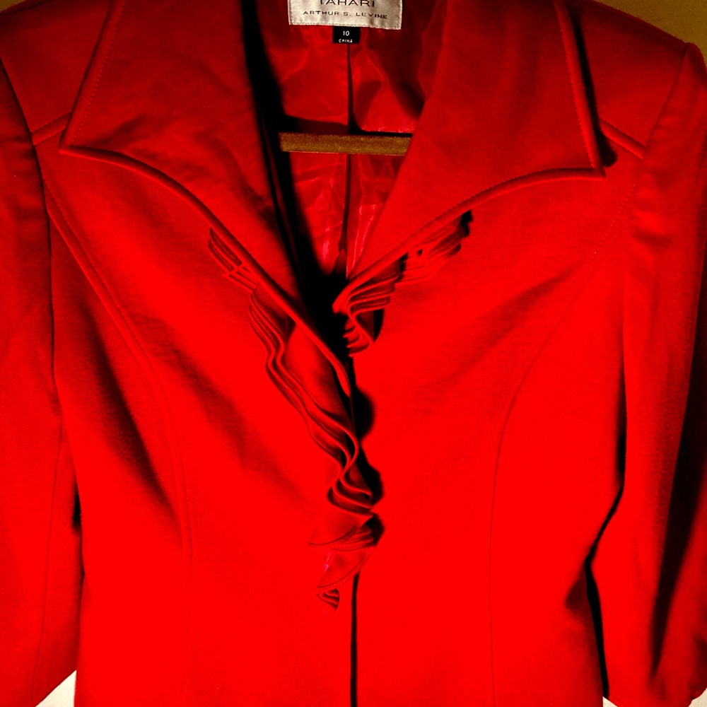 Tahari Burgundy Ruffle front 2 piece suit.